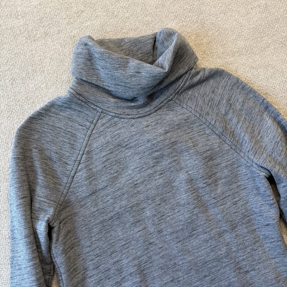 LULULEMON Women's Make a Move Funnel Neck Pullover Sweatshirt Gray Size 4